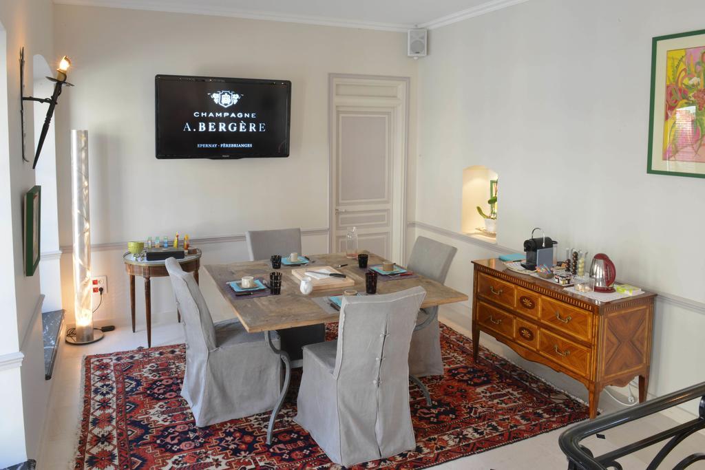 Champagne Andre Bergere & Suites Épernay Exterior foto